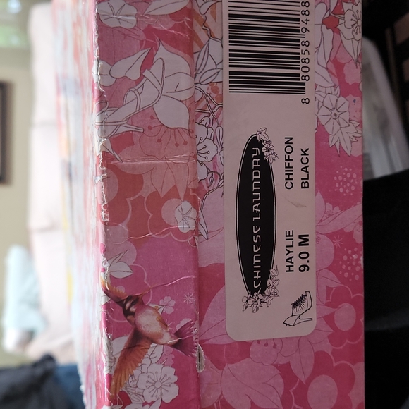 CHINESE LAUNDRY- Size 9.M Katlie Blk. Chiffon heels. - Picture 4 of 4